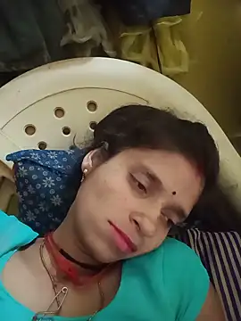 Snapshot of Punam_jindal chatting on 05/31/26, 02:42 Punam jindal online show from 05/31/26, 02:42