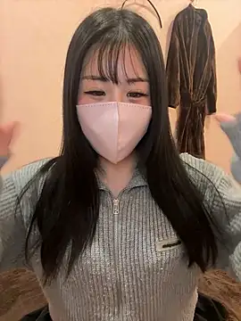 Ema-- online show from 11/20/25, 10:04