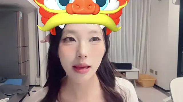 Snapshot of ZhaoZhao-ZM chatting on 09/09/25, 01:54 ZhaoZhao-ZM online show from 09/09/25, 01:54