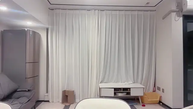 Snapshot of ZhaoZhao-ZM chatting on 09/21/25, 12:29 ZhaoZhao-ZM online show from 09/21/25, 12:29