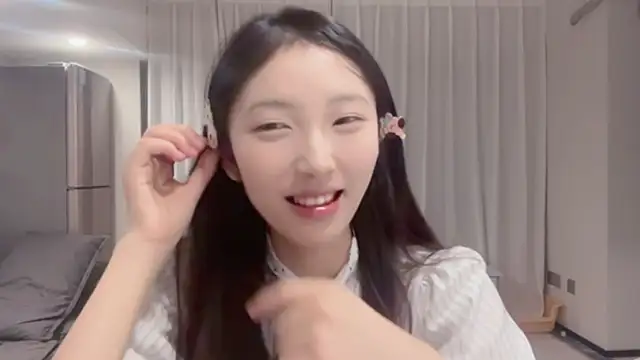 Snapshot of ZhaoZhao-ZM chatting on 09/22/25, 01:24 ZhaoZhao-ZM online show from 09/22/25, 01:24