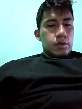 Snapshot of True_Di chatting on 09/15/25, 01:49 True Di online show from 09/15/25, 01:49