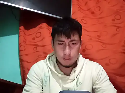 Snapshot of True_Di chatting on 10/03/25, 01:13 True Di online show from 10/03/25, 01:13