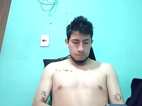 Snapshot of True_Di chatting on 10/11/25, 11:31 True Di online show from 10/11/25, 11:31