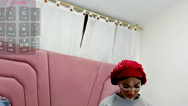 MarianRosse online show from 10/27/25, 07:29