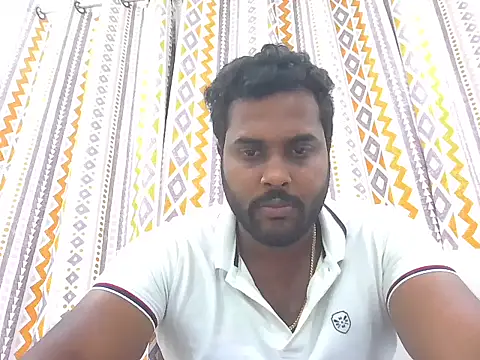 Snapshot of BNDCJMW chatting on 11/08/25, 12:49 BNDCJMW online show from 11/08/25, 12:49