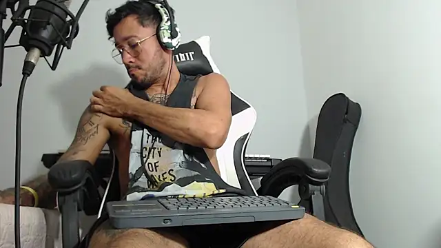 dereck karter online show from 12/11/24, 02:09