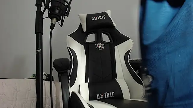 dereck karter online show from 12/11/24, 07:03