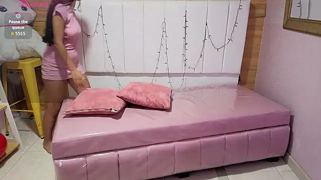 bella vibess s online show from 04/09/26, 12:43