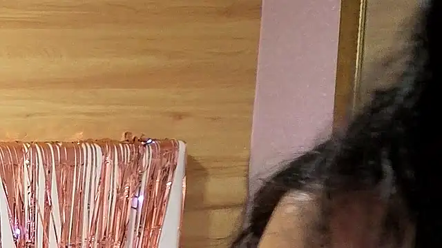 bella vibess s online show from 04/12/26, 02:38