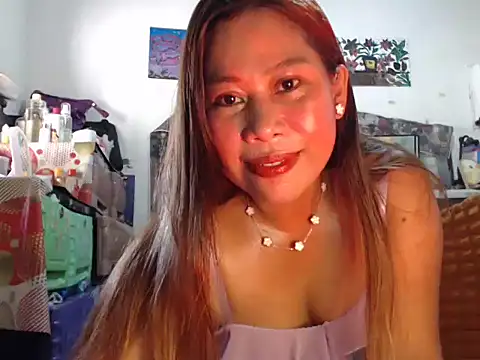 filipina beauty online show from 04/15/26, 03:35