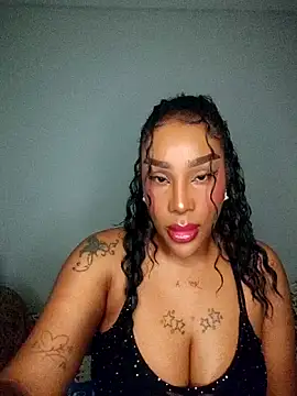 Queen Amara online show from 02/02/26, 03:05