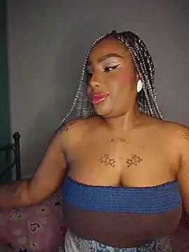 Queen Amara online show from 06/03/26, 04:04