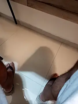 Gallo001 online show from 12/19/25, 11:17