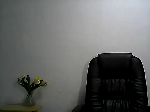 EllaLove2277 online show from 03/03/26, 06:08