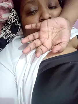 bitch-horny online show from 09/26/25, 01:15