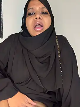SpicykhalifaX online show from 06/04/26, 06:14