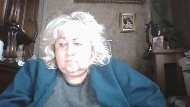 Lala-Love56 online show from 11/23/25, 07:52