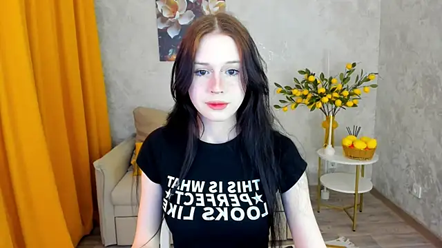 VioletHarme online show from 04/07/26, 11:54