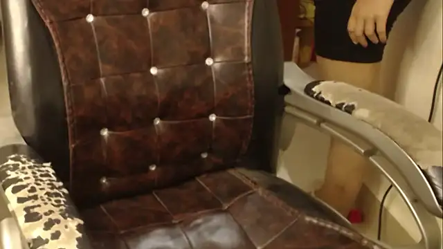 Snapshot of erotic_indiancam chatting on 02/18/26, 08:21 erotic indiancam online show from 02/18/26, 08:21