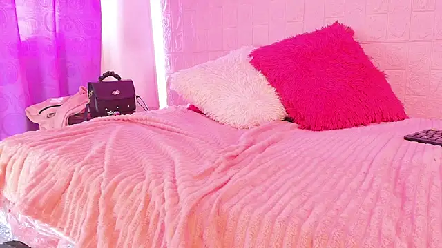 Baby kinky-- online show from 10/03/25, 02:14