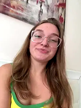 Bellatrisssaa online show from 10/19/25, 11:44