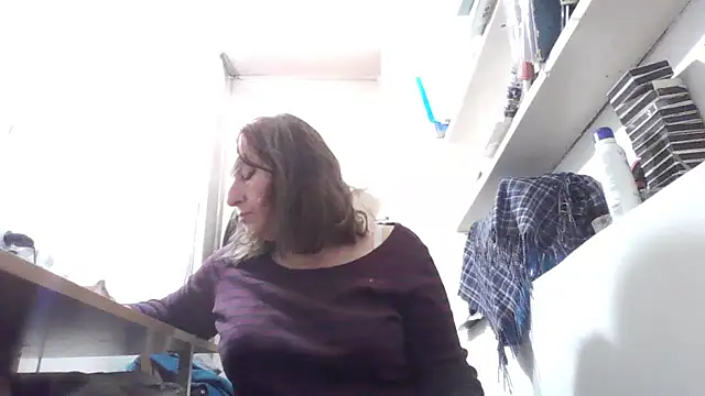 AnnaLive570 online show from 01/16/26, 05:33