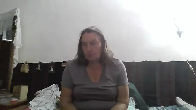 Snapshot of AnnaLive570 chatting on 07/07/26, 03:31 AnnaLive570 online show from 07/07/26, 03:31