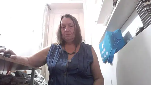 Snapshot of AnnaLive570 chatting on 07/20/26, 11:12 AnnaLive570 online show from 07/20/26, 11:12