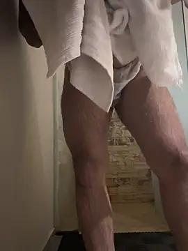 Snapshot of THEDICKBOY17 chatting on 10/03/25, 02:14 THEDICKBOY17 online show from 10/03/25, 02:14