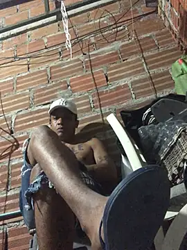 elpeluchenegroxxx3 online show from 03/04/26, 02:50