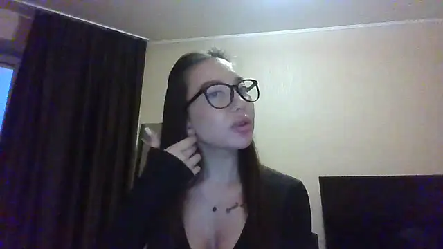 Vashniya online show from 11/06/25, 02:07