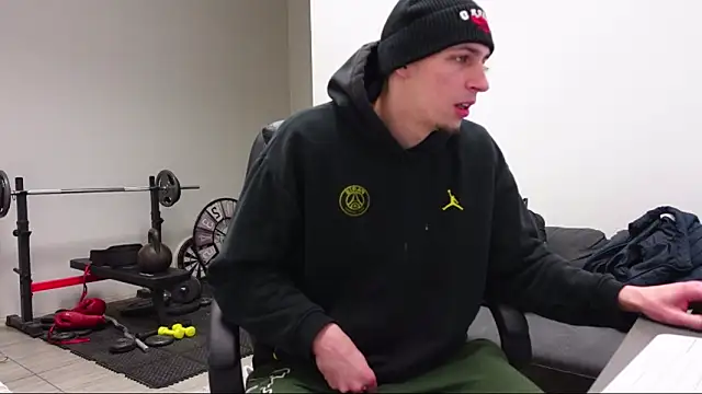 Ryan Dozer online show from 03/25/26, 07:47