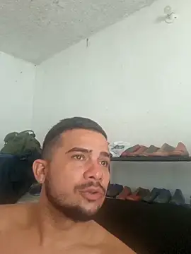 yeffito1 online show from 09/15/25, 05:35