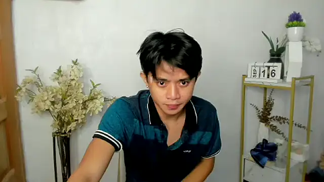 NautyBoyBrazeen 143 online show from 09/16/25, 08:21