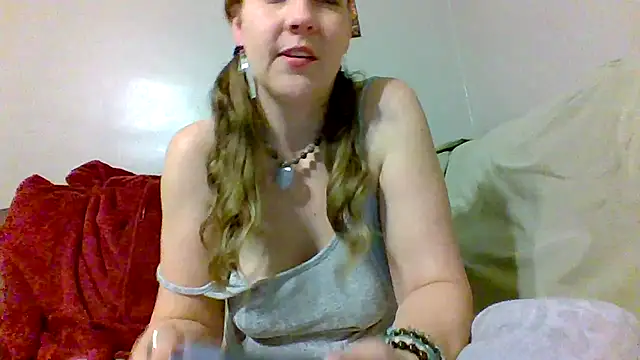 chickandherdick online show from 10/23/25, 05:07