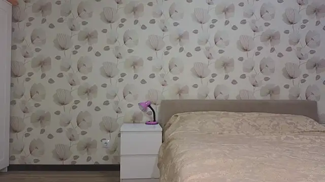 Snapshot of Annabel_theMoon chatting on 09/12/25, 02:33 Annabel theMoon online show from 09/12/25, 02:33
