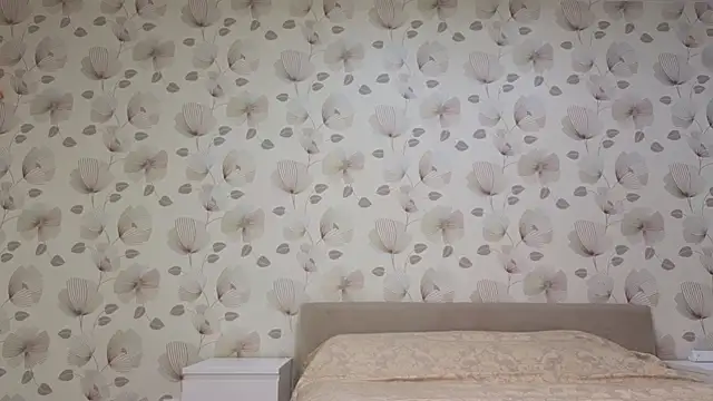 Snapshot of Annabel_theMoon chatting on 10/15/25, 02:01 Annabel theMoon online show from 10/15/25, 02:01