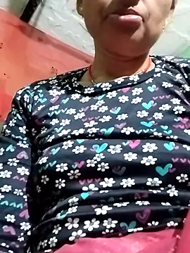 Snapshot of KIRTI12_HOT chatting on 10/09/25, 03:54 KIRTI12 HOT online show from 10/09/25, 03:54