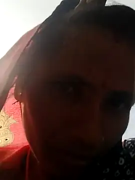 Snapshot of KIRTI12_HOT chatting on 11/17/25, 06:08 KIRTI12 HOT online show from 11/17/25, 06:08