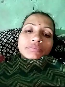 Snapshot of KIRTI12_HOT chatting on 12/02/25, 03:40 KIRTI12 HOT online show from 12/02/25, 03:40