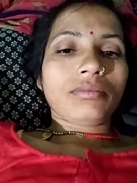 Snapshot of KIRTI12_HOT chatting on 12/19/25, 08:05 KIRTI12 HOT online show from 12/19/25, 08:05