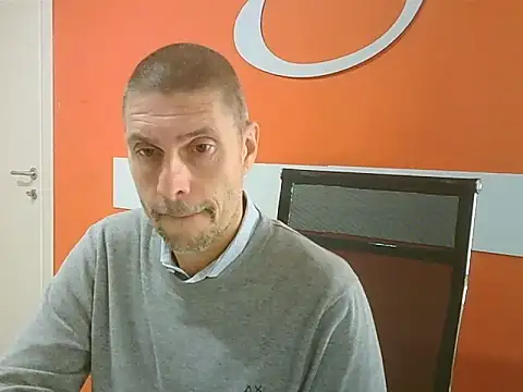 max79ve31 online show from 10/06/25, 11:51