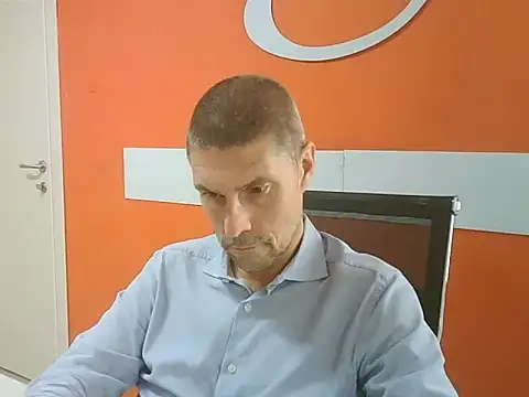 max79ve31 online show from 10/13/25, 11:54