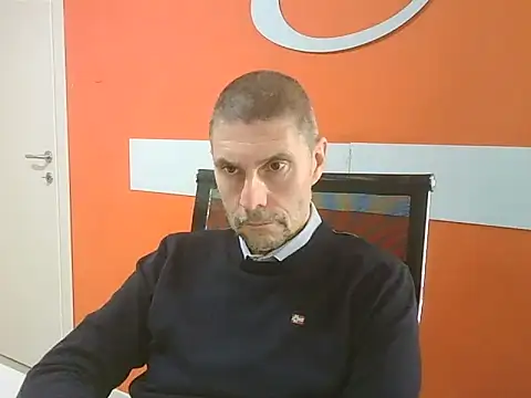 max79ve31 online show from 12/05/25, 12:58