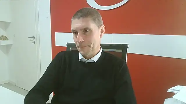 max79ve31 online show from 03/06/26, 01:40