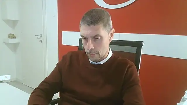 max79ve31 online show from 03/10/26, 01:27