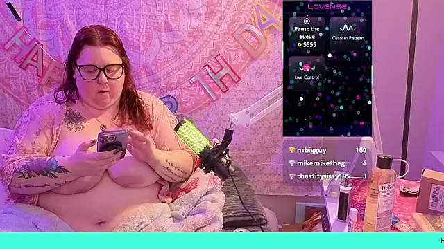 brookenicole3003 online show from 05/25/26, 12:38