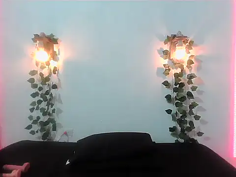 Snapshot of Naty1gomez chatting on 05/14/26, 02:18 Naty1gomez online show from 05/14/26, 02:18