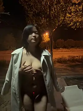 Fengbaby-555 online show from 04/18/26, 02:21